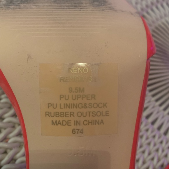 Red Steve Madden heels - Picture 4 of 5